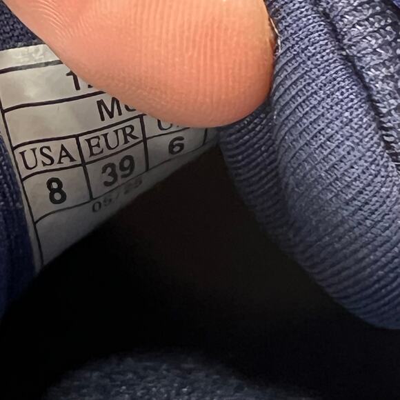 Brooks Glycerin GTS 22 Running Sneaker Blue Ribbon 120435 Women's 8M Tried On - Picture 9 of 10